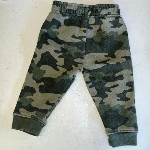 Set of 4 pairs of 12-month Sweatpants - Picture 7 of 12